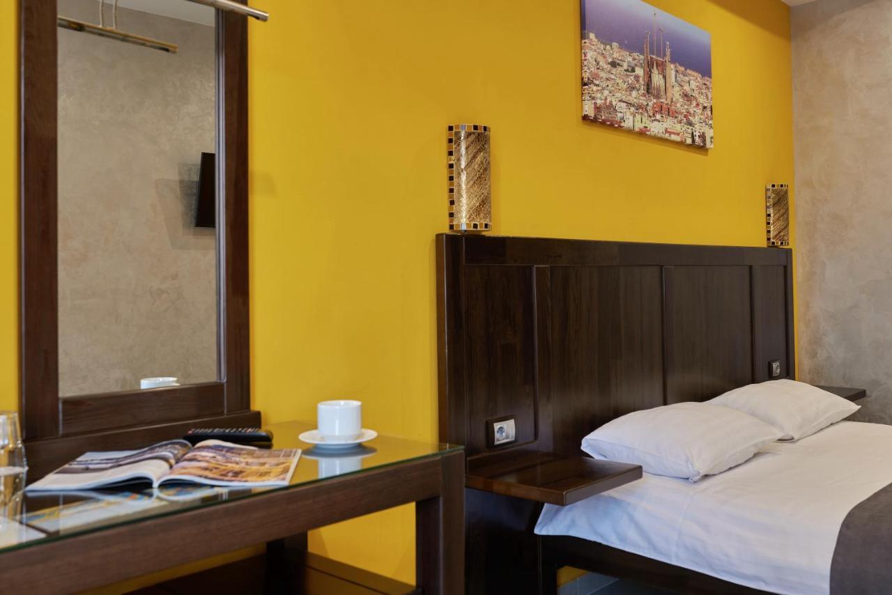 Gaudi Stylish Hotel オデッサ エクステリア 写真